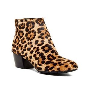 Kenneth Cole Pil-Age Leopard Calf Hair Bootie NWOT